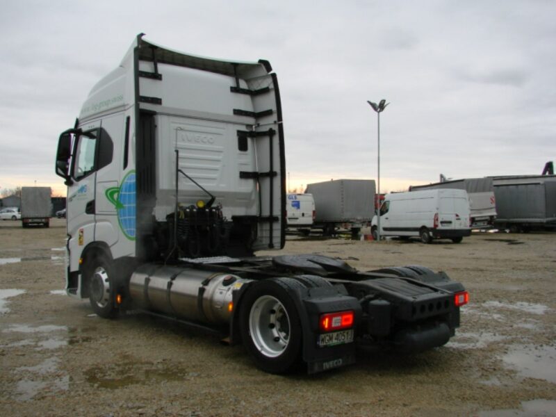 Iveco AS440ST/FP LT