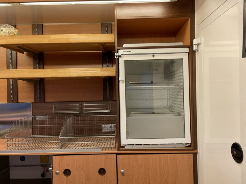 Renault Master Autosklep wędlin Gastronomiczna food truck foodtruck 115tkm sklep 2016