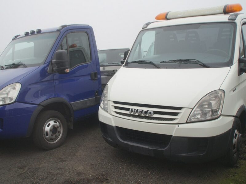 Iveco Daily 35C18 Ciągnik siodłowy * Mini Sattel * Kilka sztuk Lub Nowy kipper Producent