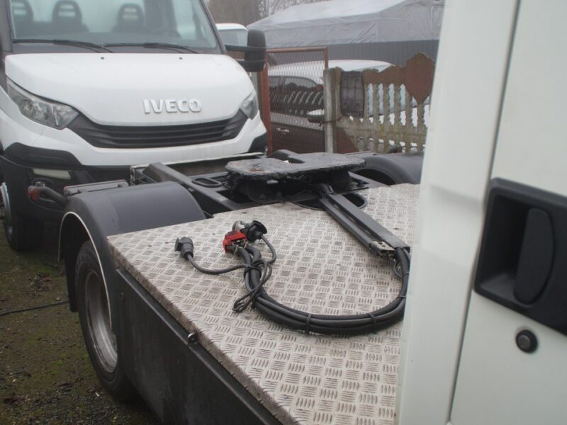 Iveco Daily 35C18 Ciągnik siodłowy * Mini Sattel * Kilka sztuk Lub Nowy kipper Producent