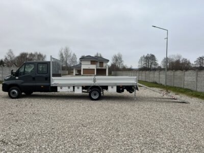 Iveco Daily 70C18 7-osobowy Doka_Brygadowy Skrzynia_5m + HAK 3.0/180KM