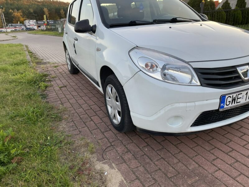 Dacia Sandero Niezawodna benzyna, niski przebieg, klimatyzacja, centr. zamek, isofix I (2008-2012)