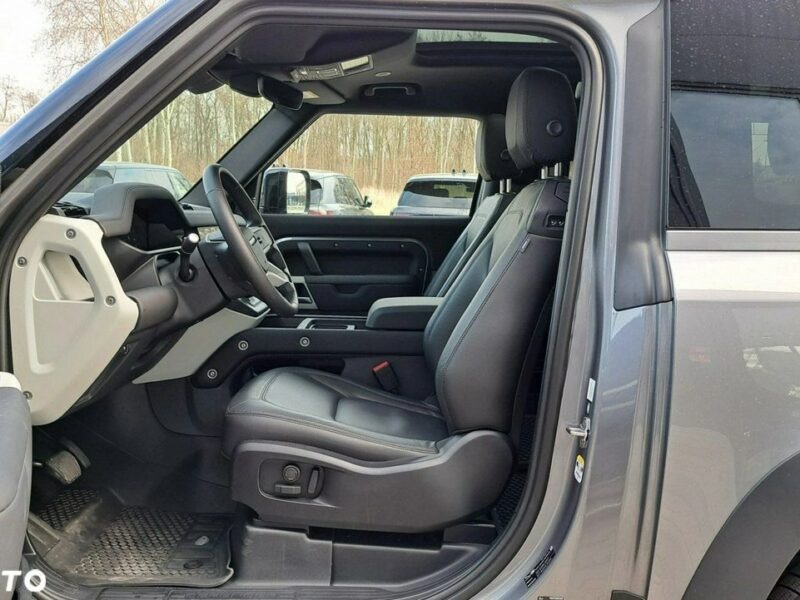 Land Rover Defender MY24 3.0P I6 400 KM AWD Auto SE 90 EigerGrey AutoDemonstracyjne IV (2019-)