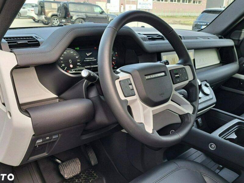 Land Rover Defender MY24 3.0P I6 400 KM AWD Auto SE 90 EigerGrey AutoDemonstracyjne IV (2019-)