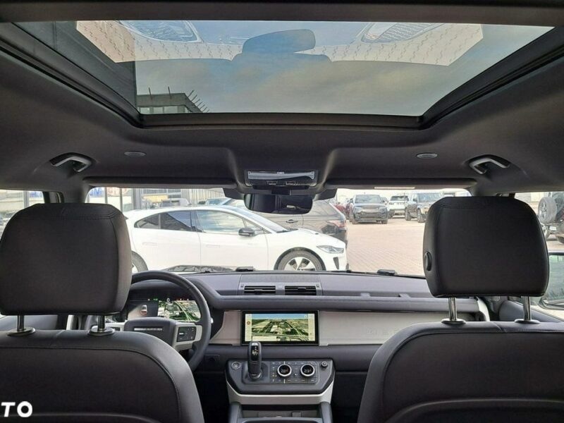 Land Rover Defender MY24 3.0P I6 400 KM AWD Auto SE 90 EigerGrey AutoDemonstracyjne IV (2019-)