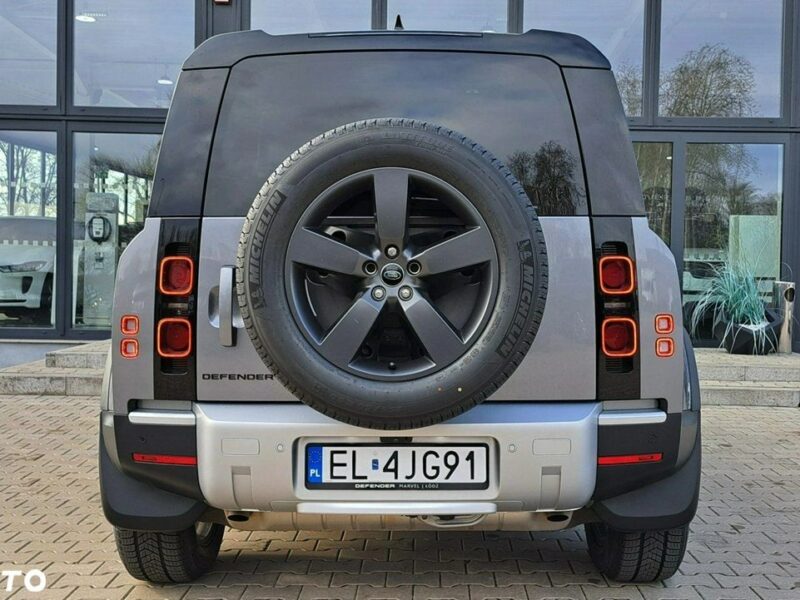 Land Rover Defender MY24 3.0P I6 400 KM AWD Auto SE 90 EigerGrey AutoDemonstracyjne IV (2019-)