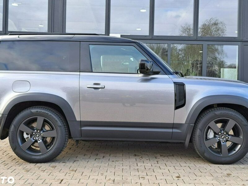 Land Rover Defender MY24 3.0P I6 400 KM AWD Auto SE 90 EigerGrey AutoDemonstracyjne IV (2019-)