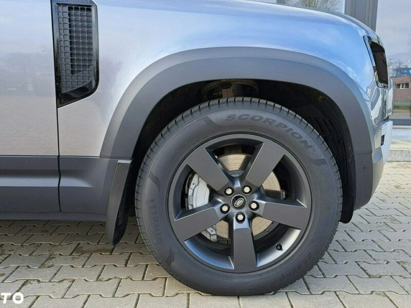 Land Rover Defender MY24 3.0P I6 400 KM AWD Auto SE 90 EigerGrey AutoDemonstracyjne IV (2019-)