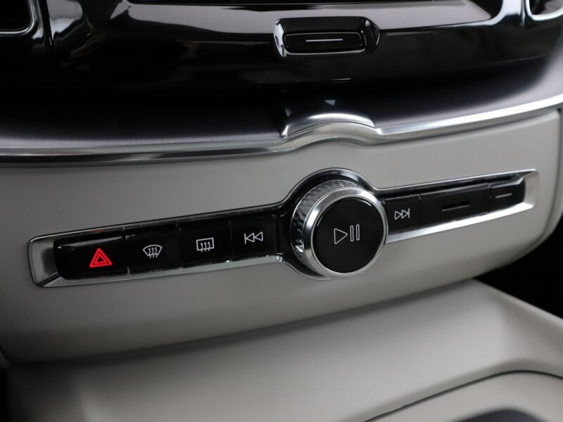 Volvo XC 60 FV23% Inscription Business T6 PHEV AWD skóra panorama hak navi grzane II (2017-)