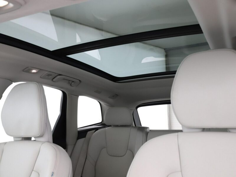 Volvo XC 60 FV23% Inscription Business T6 PHEV AWD skóra panorama hak navi grzane II (2017-)