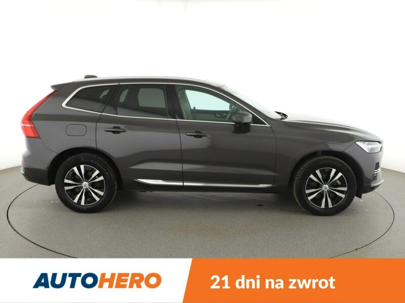 Volvo XC 60 FV23% Inscription Business T6 PHEV AWD skóra panorama hak navi grzane II (2017-)