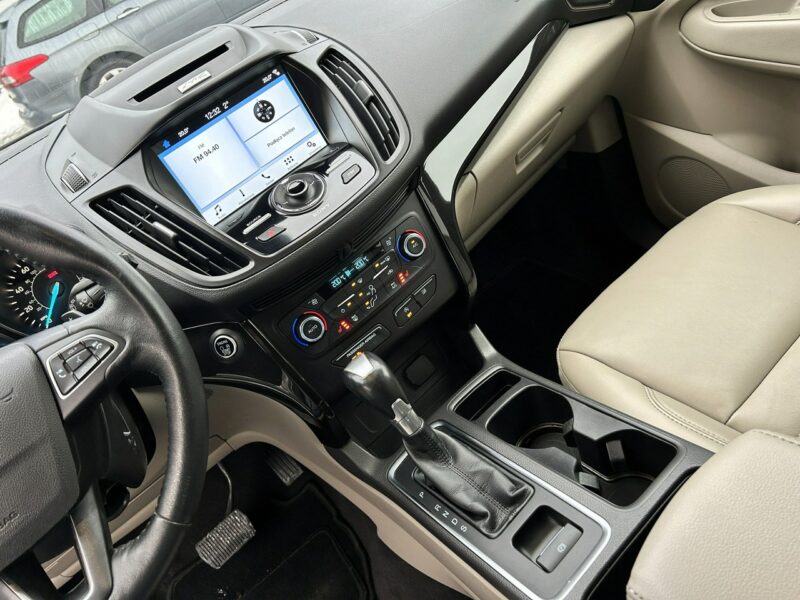 Ford Escape LED, Grzane Fotele, CarPlay, Kamera Cofania, El. Klapa, Martwe Pole II (2008-)