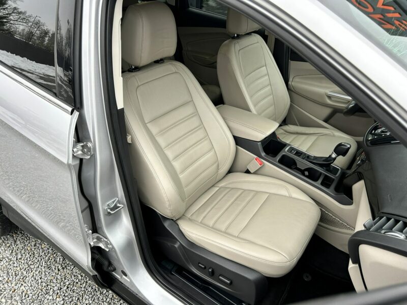 Ford Escape LED, Grzane Fotele, CarPlay, Kamera Cofania, El. Klapa, Martwe Pole II (2008-)