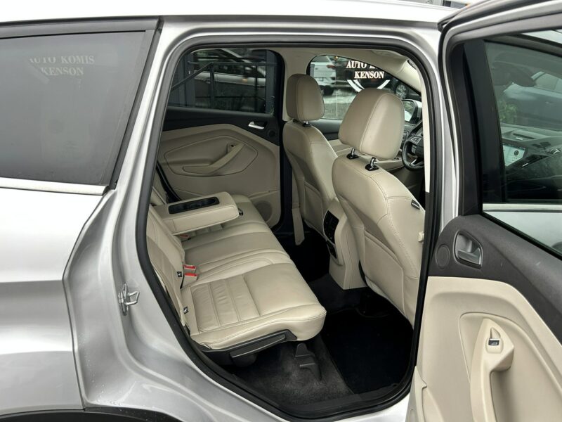 Ford Escape LED, Grzane Fotele, CarPlay, Kamera Cofania, El. Klapa, Martwe Pole II (2008-)