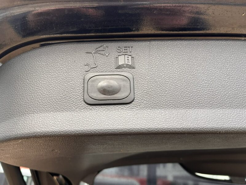 Ford Kuga 1.6 TITANIUM 1wł Oryginal Lakier Serwis ASO Stan BDB Bezwypadk OPłacon II (2012-)