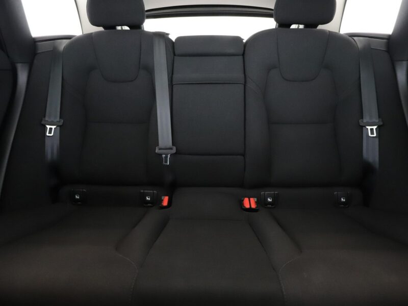 Volvo XC 60 FV23% mHEV 4x4 full LED navi klima auto kamera i czujniki parkowania II (2017-)