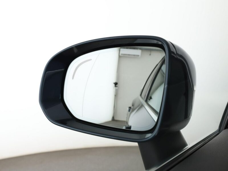 Volvo XC 60 FV23% mHEV 4x4 full LED navi klima auto kamera i czujniki parkowania II (2017-)