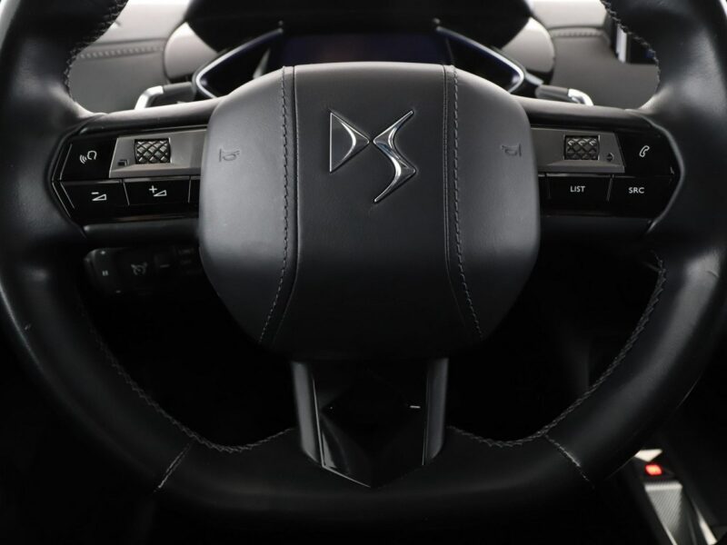 DS Automobiles DS 3 Crossback 1.2 Benzyna Automat Rivoli Nawigacja Tempomat Kamera Skóra LED Vision