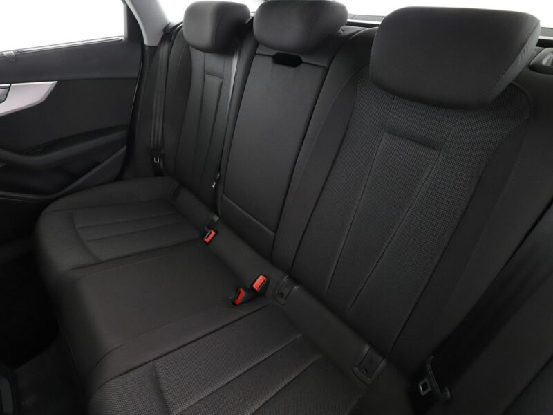 Audi A4 Avant mHEV S-Tronic full LED klima auto virtual cocpit navi grzane fotele ka B9 (2015-)