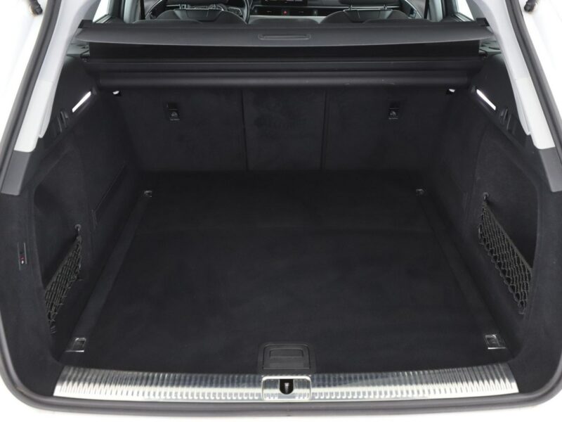 Audi A4 Avant mHEV S-Tronic full LED klima auto virtual cocpit navi grzane fotele ka B9 (2015-)