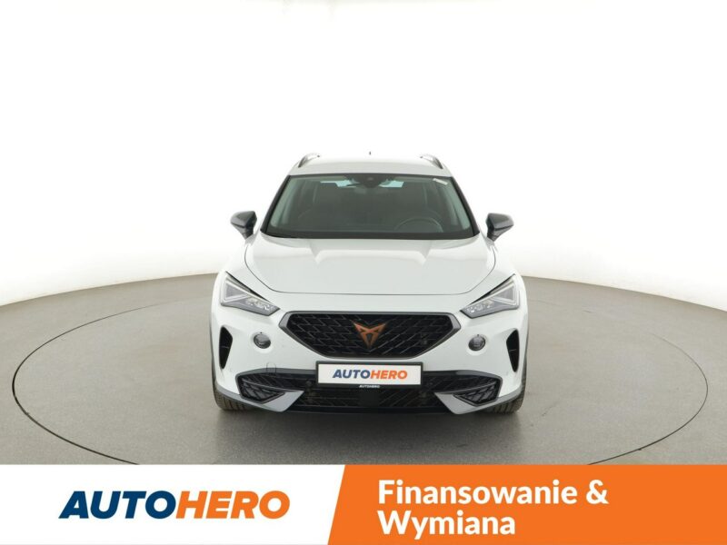 Cupra Formentor FV23% PHEV full LED navi klima auto virtual cocpit grzame fotele