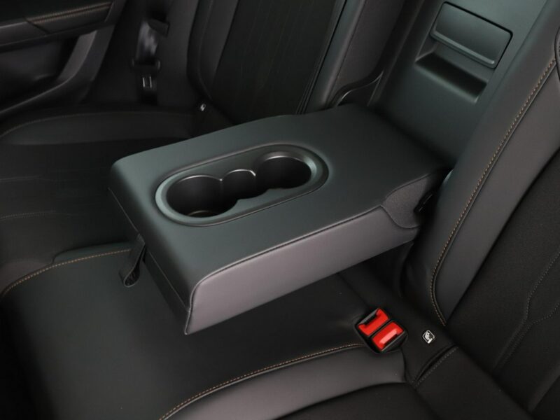 Cupra Formentor FV23% PHEV full LED navi klima auto virtual cocpit grzame fotele