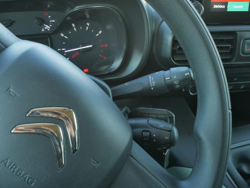 Citroen Berlingo 1.2PT 110KM Eu6 Long -7 Osób -7 pełnych foteli -Hak -bagażnik dachowy III (2018-)