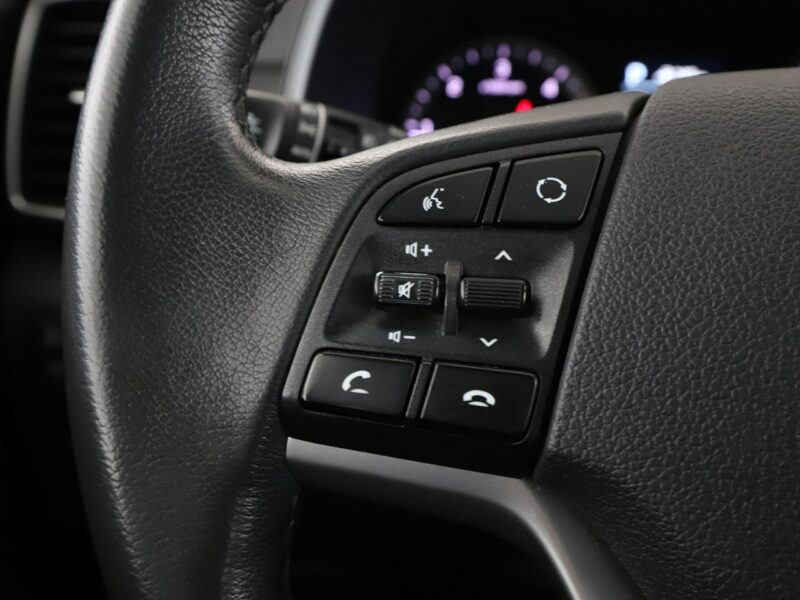 Hyundai Tucson automat 4x4 mHEV full LED skóra navi grzane i wentylowane fotele kam III (2015-2020)