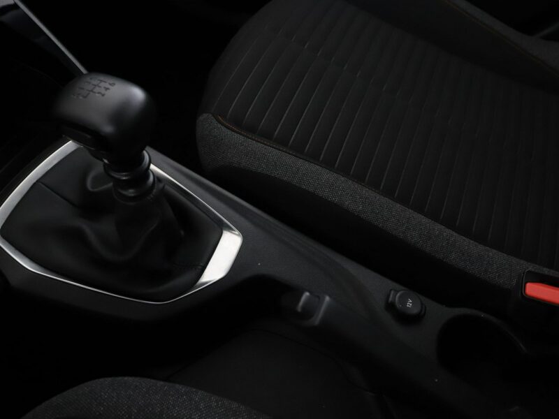 Peugeot 2008 klima auto full LED czujniki parkowania multifunkcja II (2019-)