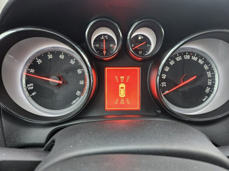 Opel Astra Po wymianie rozrządu / Klimatronic x 2 / Tempomat / Podgrzewane fotele J (2009-2019)