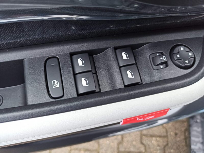 Citroen C3 Aircross Plus Hybrid 145 KM Automat / 8 Lat Gwarancji