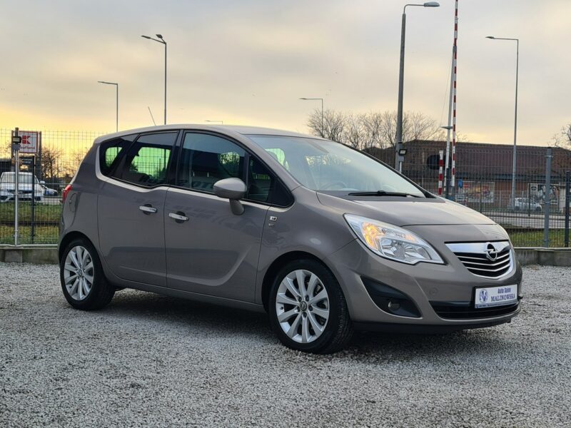 Opel Meriva Klimatyzacja Półskóry Tempomat Sensory Halogeny Komputer Alu Wzorowa II (2010-)