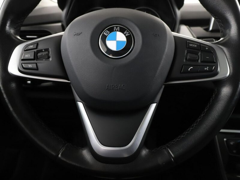 BMW 218 2.0d Automat Advantage Panorama Navi Tempomat GrzaneFotele FullLED PDC F46