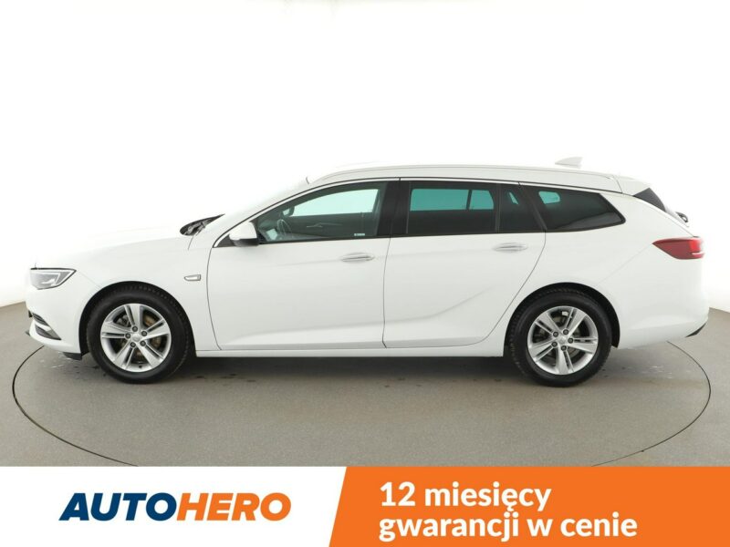 Opel Insignia Innovation półskóra niski przebieg grzane fotele navi kamera FullLED B (2017-)