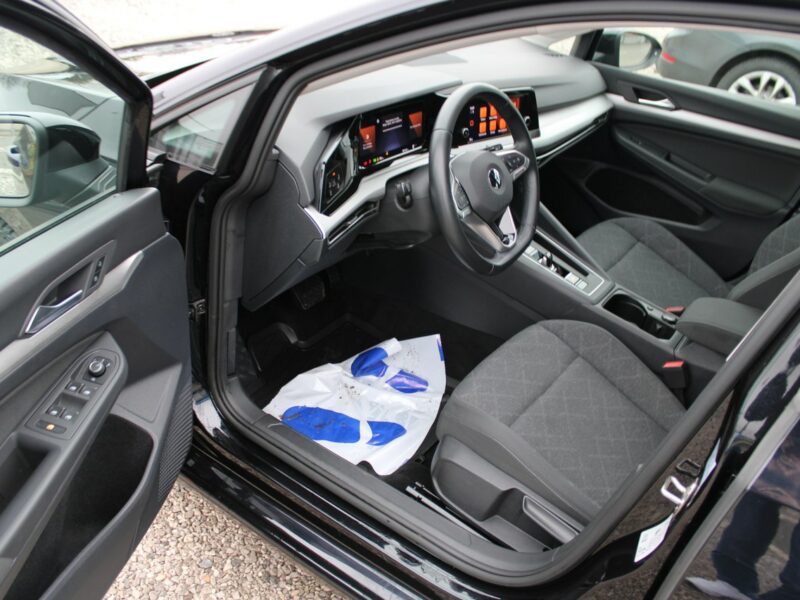 Volkswagen Golf LIFE DSG Asystent Kamera Salon Polska Gwarancja VIII (2020-)