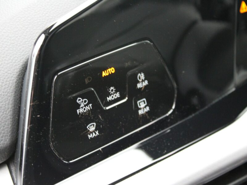 Volkswagen Golf LIFE DSG Asystent Kamera Salon Polska Gwarancja VIII (2020-)