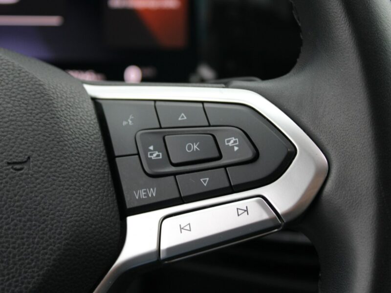 Volkswagen Golf LIFE DSG Asystent Kamera Salon Polska Gwarancja VIII (2020-)