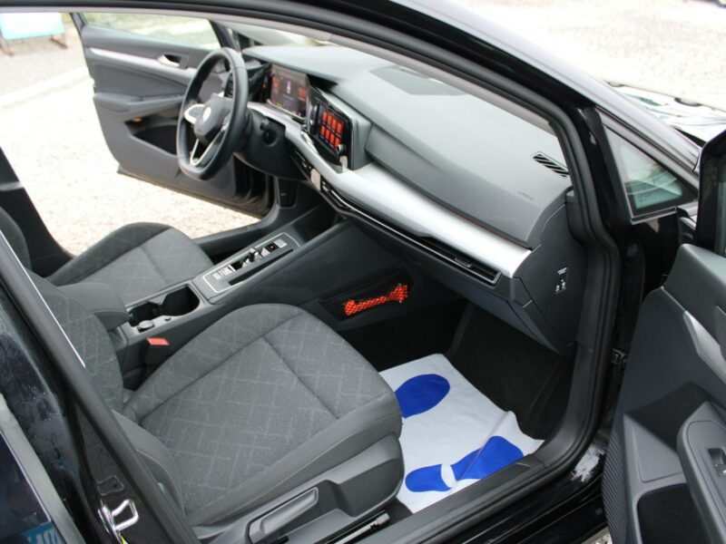 Volkswagen Golf LIFE DSG Asystent Kamera Salon Polska Gwarancja VIII (2020-)