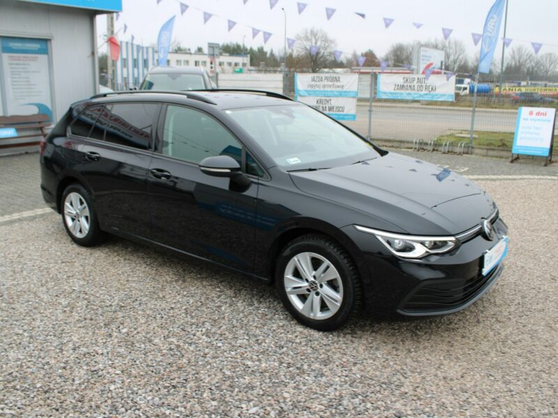 Volkswagen Golf LIFE DSG Asystent Kamera Salon Polska Gwarancja VIII (2020-)