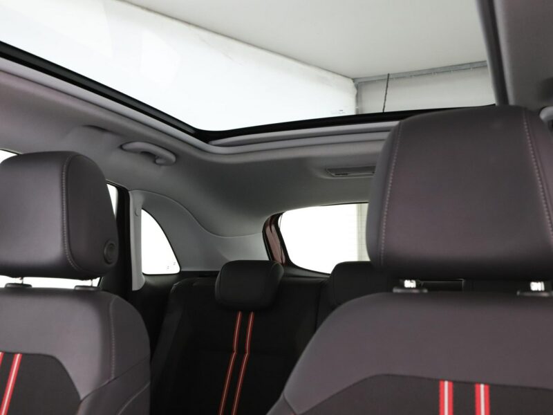 Opel Crossland X 1.2T GS Line Automat Panorama Nawigacja Tempomat Grzane Fotele Kamera