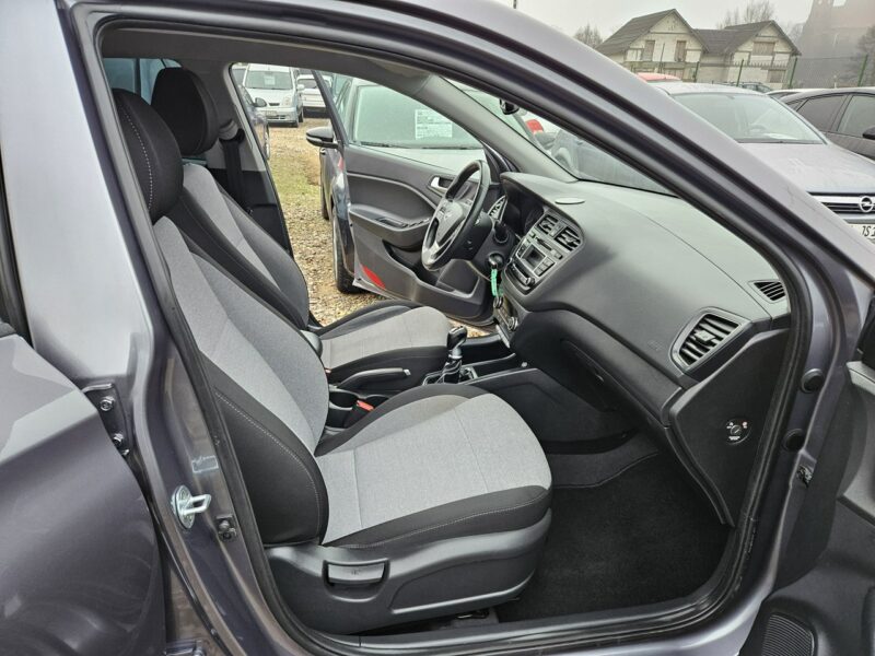 Hyundai i20 Opłacony Zadbany Serwisowany Bogaty Full Led 1 Wł Po Serwisie II (2014-2020)