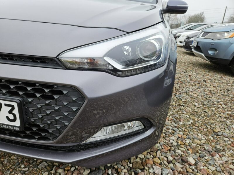 Hyundai i20 Opłacony Zadbany Serwisowany Bogaty Full Led 1 Wł Po Serwisie II (2014-2020)