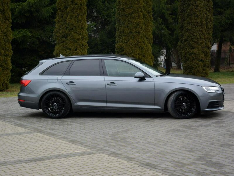 Audi A4 Avant Virtual Cockpit Klimatronic 3-strefy Ledy Navi Webasto. el.klapa ASO B9 (2015-)