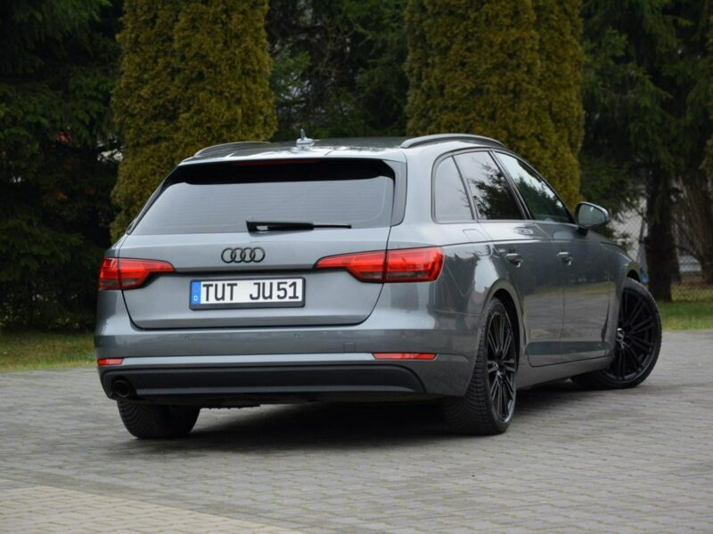 Audi A4 Avant Virtual Cockpit Klimatronic 3-strefy Ledy Navi Webasto. el.klapa ASO B9 (2015-)