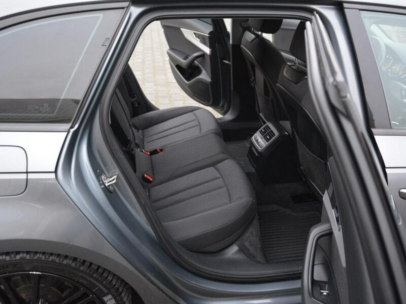 Audi A4 Avant Virtual Cockpit Klimatronic 3-strefy Ledy Navi Webasto. el.klapa ASO B9 (2015-)