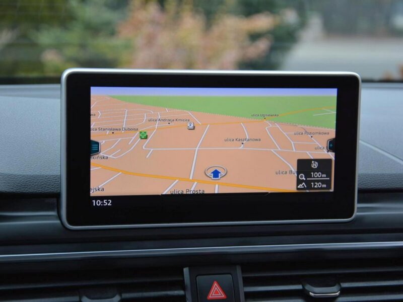 Audi A4 Avant Virtual Cockpit Klimatronic 3-strefy Ledy Navi Webasto. el.klapa ASO B9 (2015-)