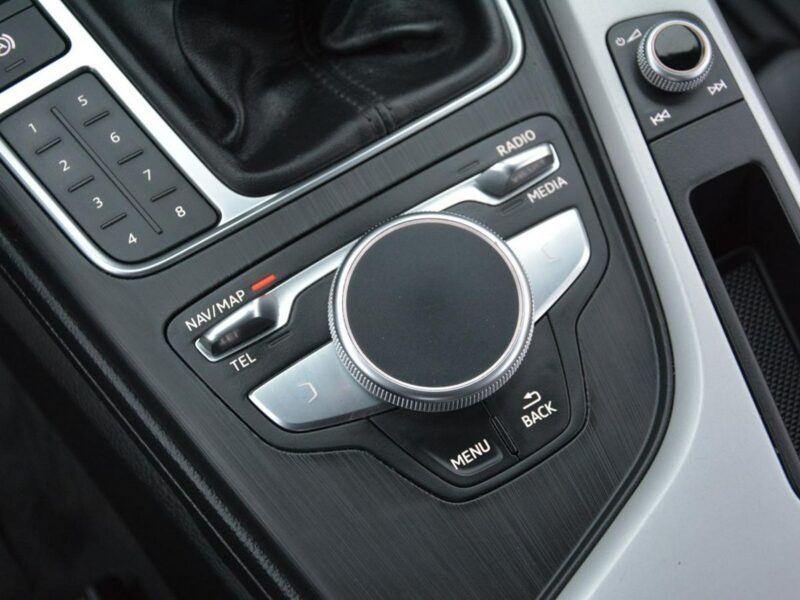 Audi A4 Avant Virtual Cockpit Klimatronic 3-strefy Ledy Navi Webasto. el.klapa ASO B9 (2015-)