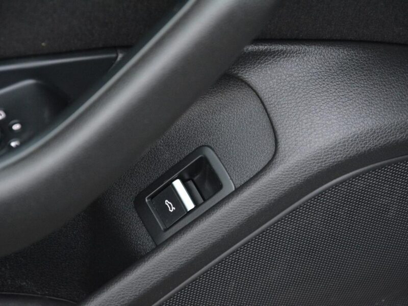 Audi A4 Avant Virtual Cockpit Klimatronic 3-strefy Ledy Navi Webasto. el.klapa ASO B9 (2015-)