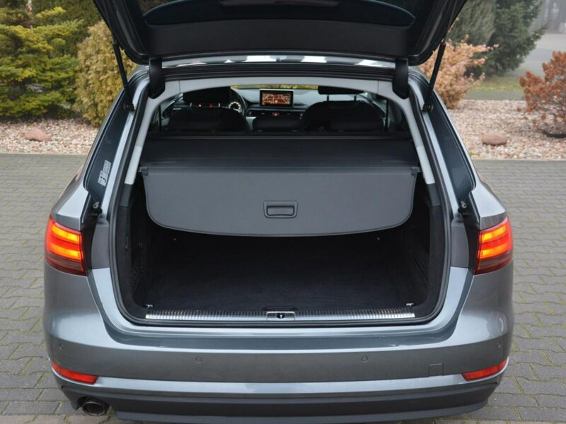 Audi A4 Avant Virtual Cockpit Klimatronic 3-strefy Ledy Navi Webasto. el.klapa ASO B9 (2015-)