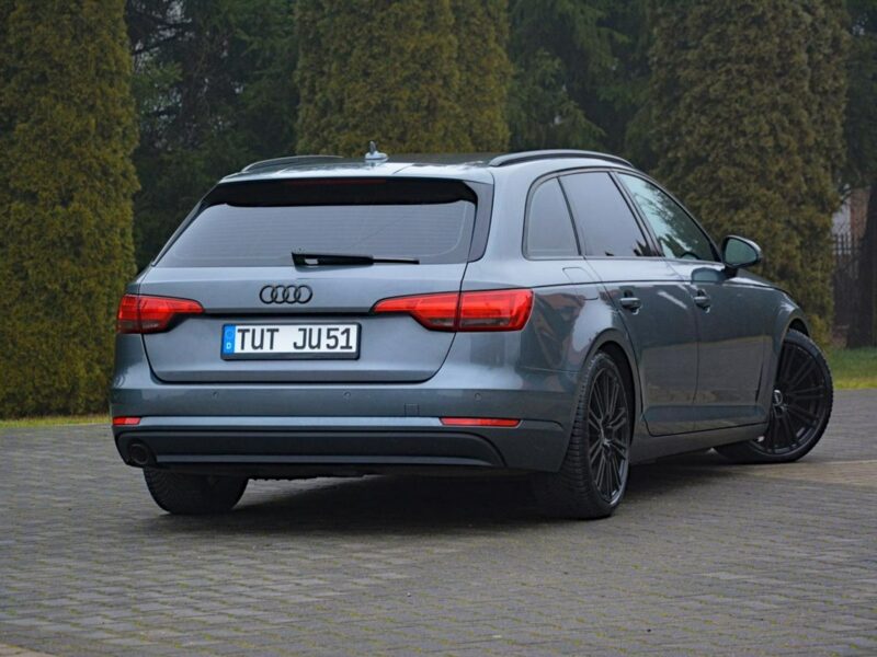 Audi A4 Avant Virtual Cockpit Klimatronic 3-strefy Ledy Navi Webasto. el.klapa ASO B9 (2015-)